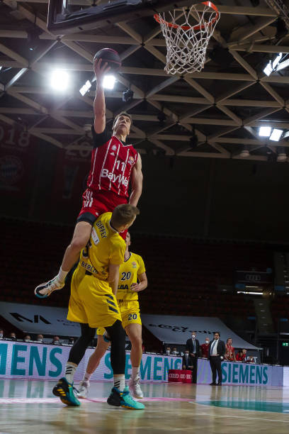 出于时任主 出于时任主