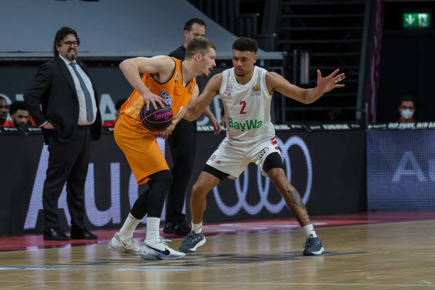 窗口中引入 窗口中引入